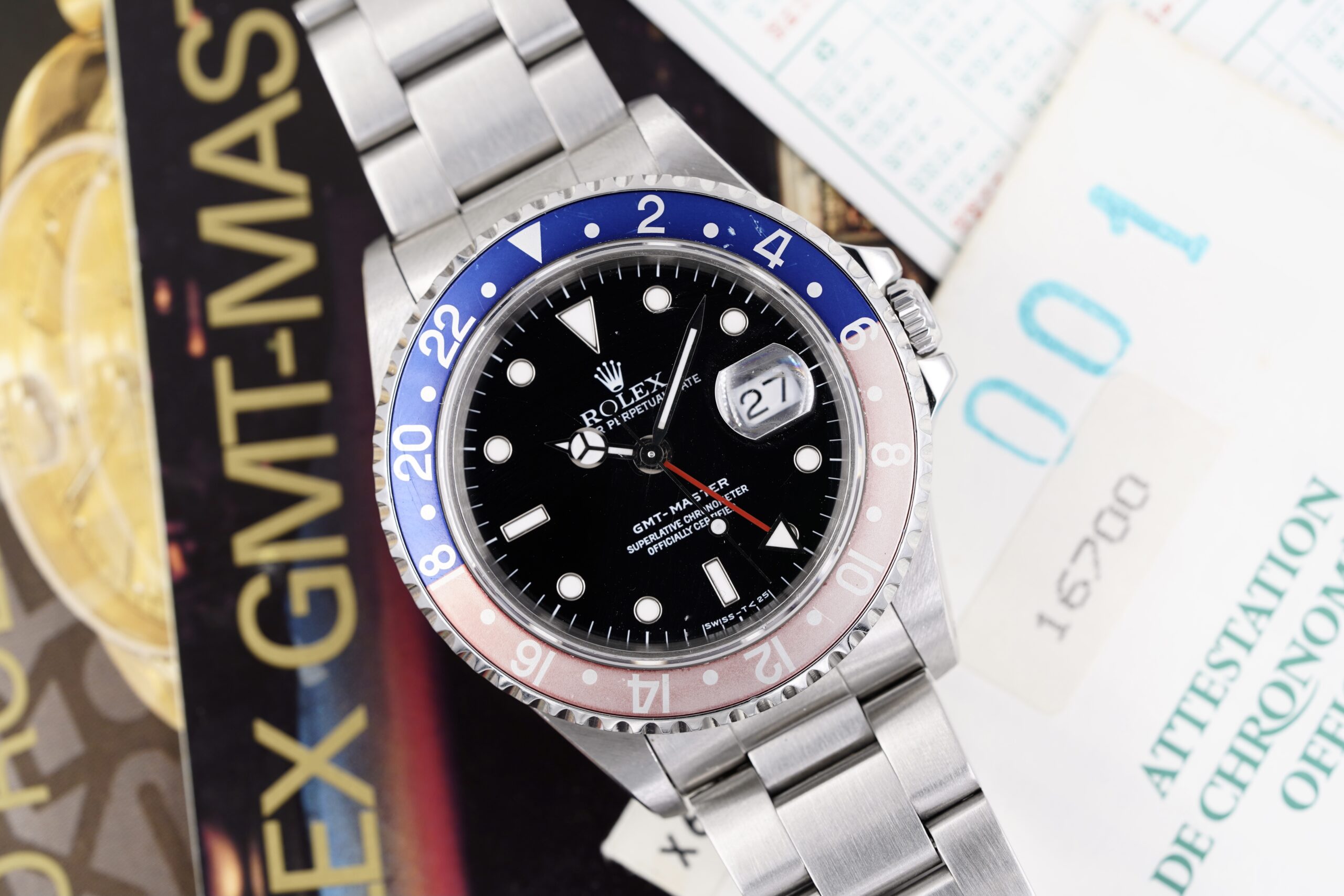 Rolex GMT-Master 16700 Pepsi Faded Bezel Full Set Rolex GMT-Master 16700 Pepsi Faded Bezel Full Set