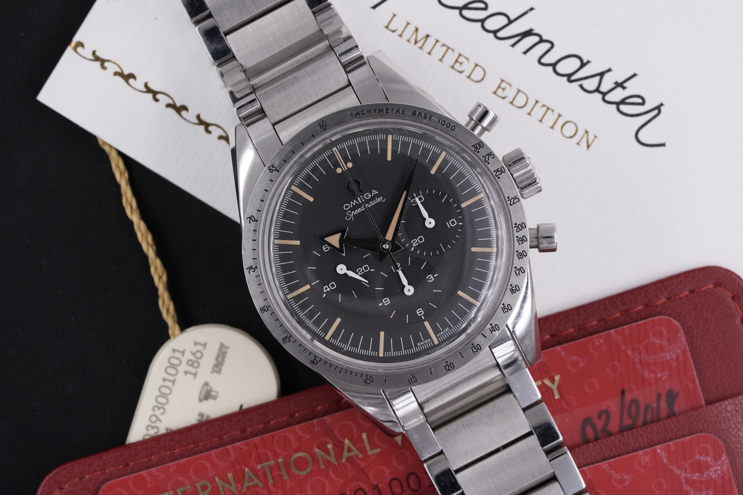 Omega Speedmaster Trilogy 1957 311.10.39.30.01.001 Omega Speedmaster Trilogy 1957 311.10.39.30.01.001